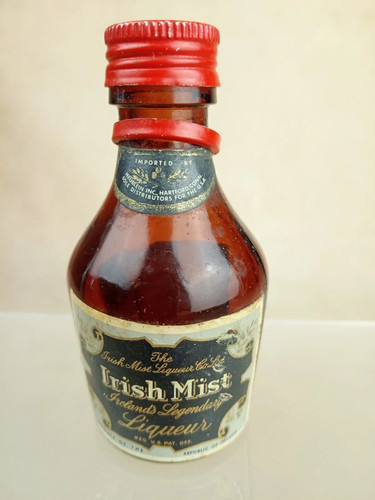 Vintage irish mist liqueur - irish,