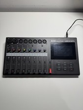 Zoom R20 Multi-track Portable Recorder (10009575) Excellent Condition 