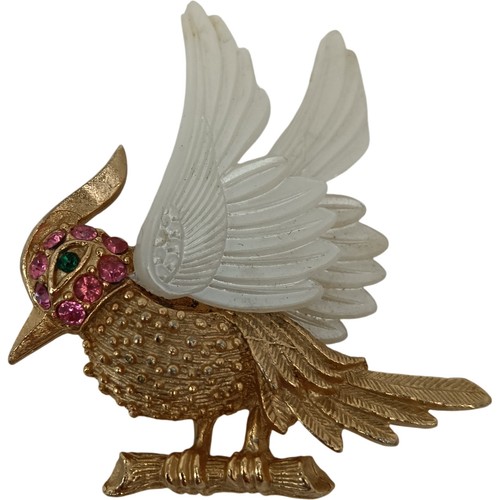 Vintage gold tone - bird, brooch