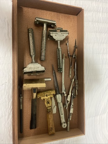 Assorted antique razors - assorted,