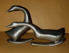 Selangor Pair of Pewter Geese 7708 and 7707 Preowned