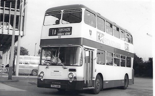 Bus photo tpu68r - bus,