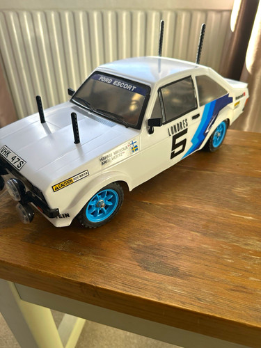 Tamiya ford escort - 1:10,