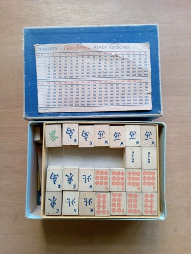 Vintage mahjong tiles hamleys - mahjong,