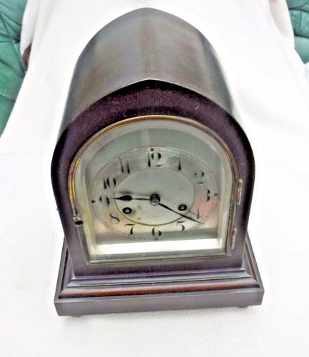 Gothic style silvered dial