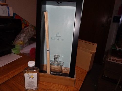 Partylite black reed diffuser - partylite,