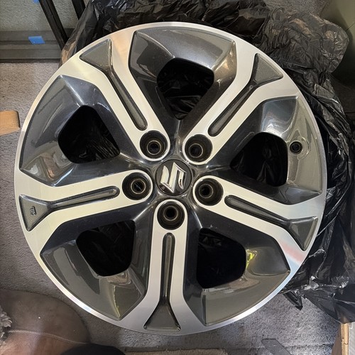 Suzuki vitara alloy wheel - 17",