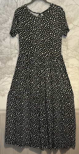 Wednesday girl spot print - girl,