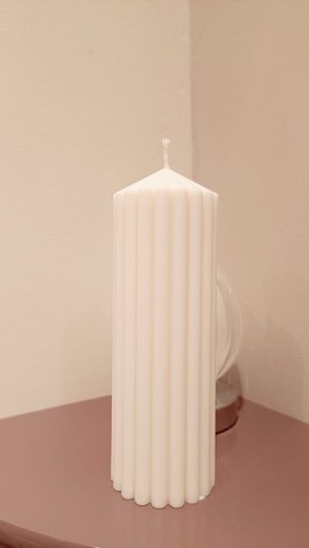 20cm ribbed soy wax pillar - 20cm,