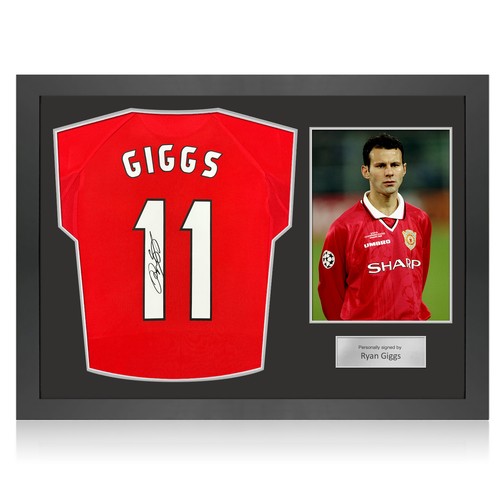 Ryan giggs signed manchester - ryan,