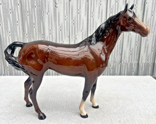 Large royal doulton - 8.5",
