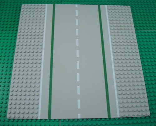 Lego light gray 32x32 - light, straight