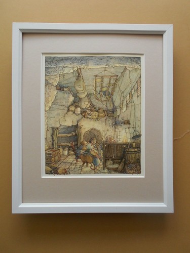 Brambly hedge print beneath - hedge, 'beneath