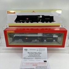 Hornby R3717 OO Gauge SR