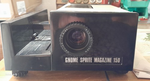 Gnome sprite slide projector - sprite,