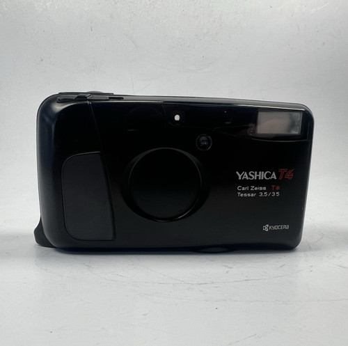 Yashica black 35mm compact - yashica,