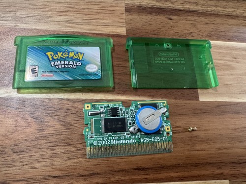 Pokemon emerald version gba - pokemon,