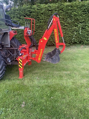 Kilworth backhoe back - , actor