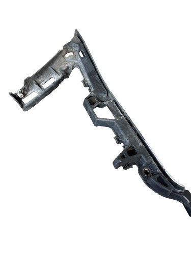 Rear bumper bracket - rear,