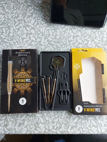 Harrow anniversary darts set - darts,