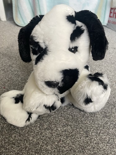 Sporty dog hand - puppet,