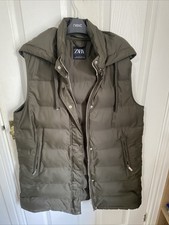 Zara Women’s Puffer Gilet