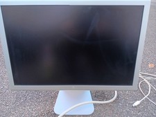 Apple Cinema Display A1081 –