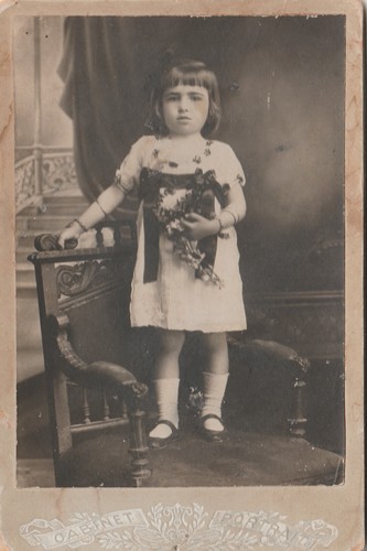 1910 vintage cabin photograph - cabin,