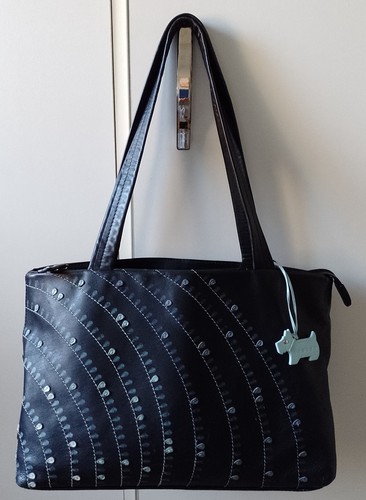 Radley black leatlher - radley,,
