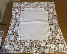 Vintage Delicate White Cotton Deep Lace Edge Tablecloth - 90 Cm Square