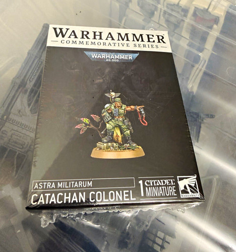 Catachan colonel bnib sealed - colonel,