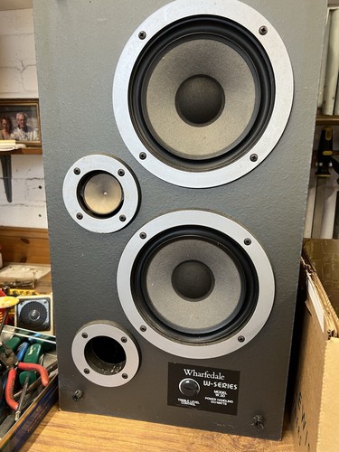 Wharfedale serise 30 - wharfedale, floor