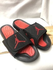 Unisex Nike Sliders Size 07