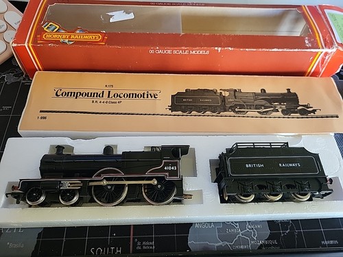Hornby r175 gauge - 00, 4-4-0