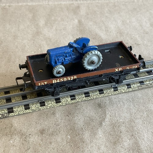 Hornby dublo 3 rail - or,