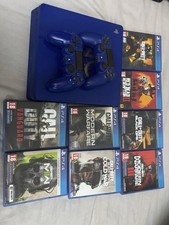 PS4 Console + 2 Controllers +