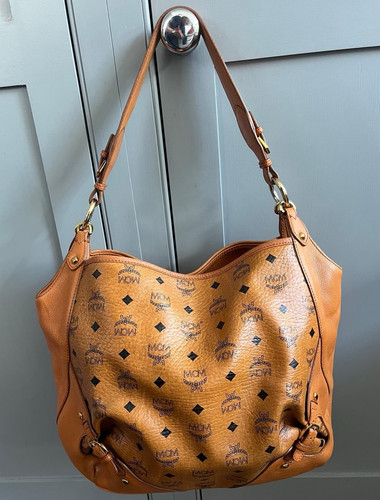 Mcm visetos monogram leather - mcm,