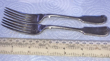 Set 2 forks WH & S 18 11 MP - arrow neck and spade handles, scalloped to reverse