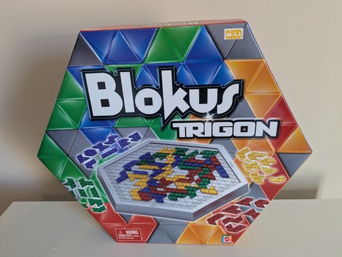 Blokus trigon board game - board,