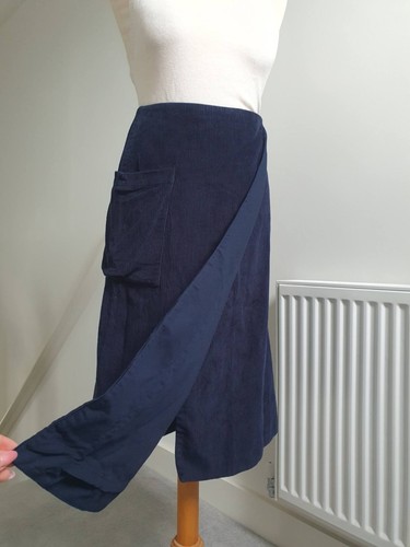 Toast cord skirt size navy - skirt,