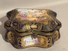 Sévres porcelain box antique 19thC royal blue gold gallant scenes marked