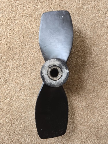 Propellor volvo saildrive - volvo, 16"