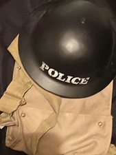 WW2 Gas Mask  Bag/ Police Helmet WW2 Helmet 
