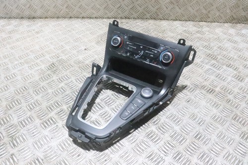 Focus centre console trim - centre,