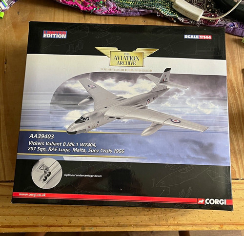 Corgi aviation archive aa39403 - aviation,