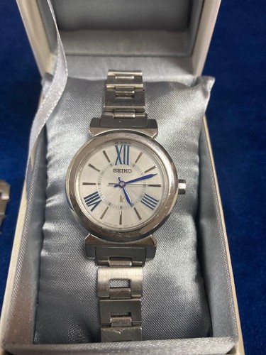 Seiko lukia watch - lukia,