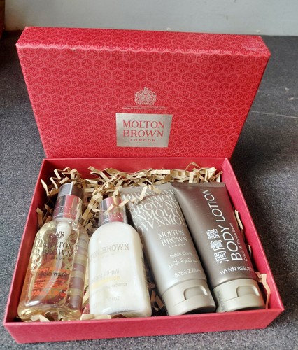 Molton brown body care - ,