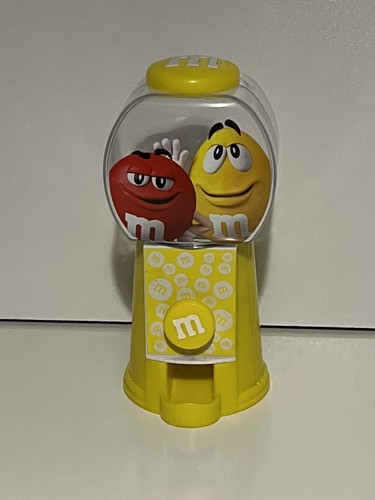 Yellow small gumball - m&m's,