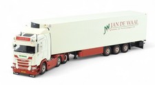 TEKNO, SCANIA R 6x2 with