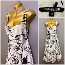 DEBENHAMS Black & White Rose